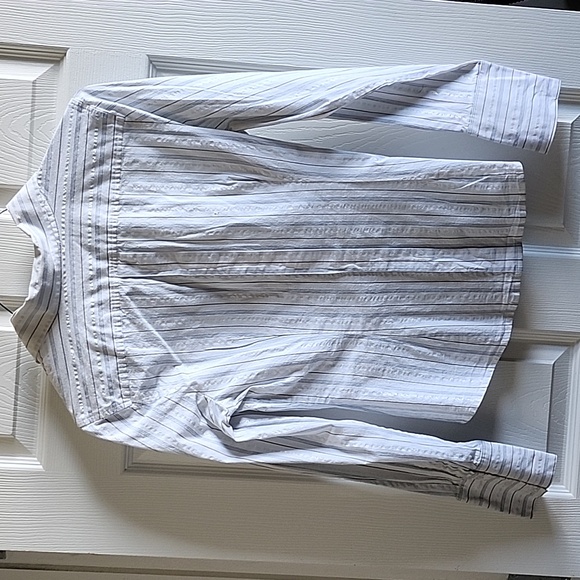 Button down shirt - Picture 3 of 3